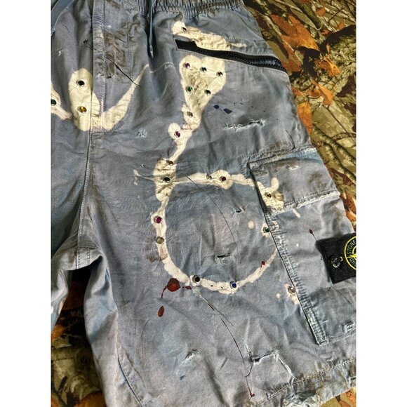 DRO Lab Custom 1/1 ART x  Stone Island Cargo Shorts - Picture 4 of 16